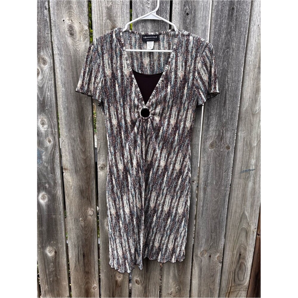 Vintage 90s Y2K Textured V-Neck Short Sleeve Dress in Brown & Cream